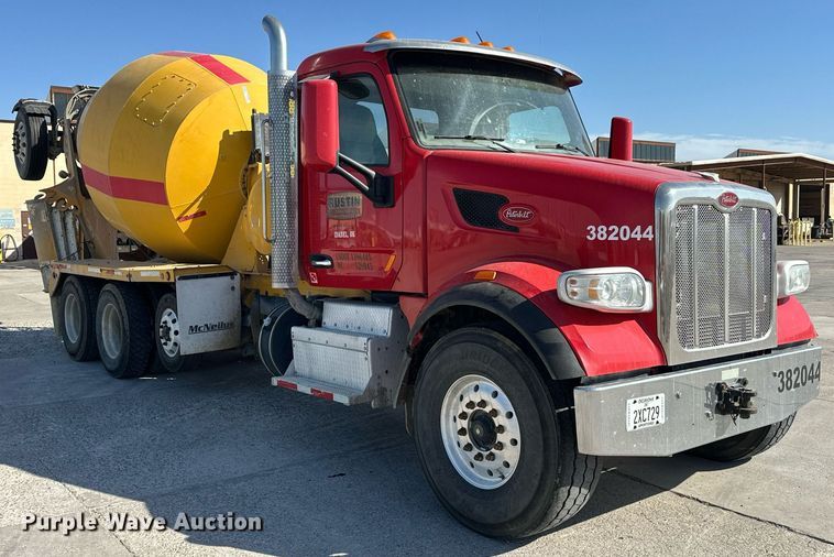image for item DW5066 2016 Peterbilt 365 ready mix truck