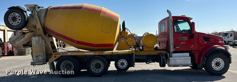 image for item DW5066 2016 Peterbilt 365 ready mix truck
