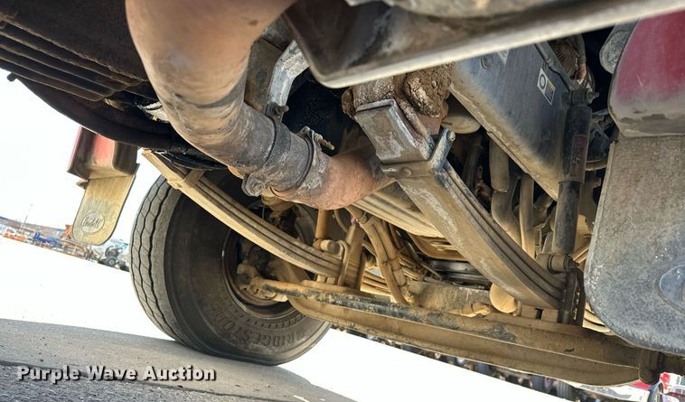 image for item DW5066 2016 Peterbilt 365 ready mix truck