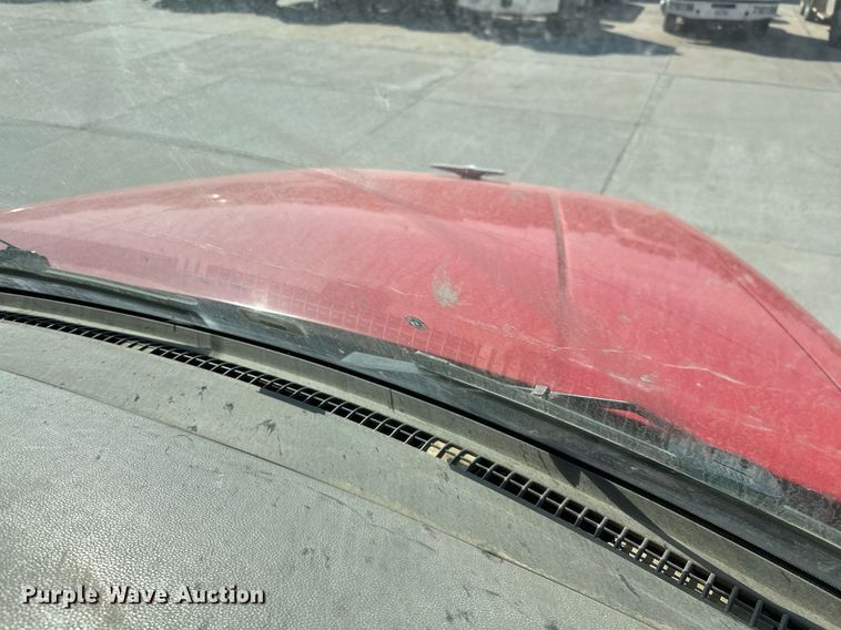 image for item DW5066 2016 Peterbilt 365 ready mix truck