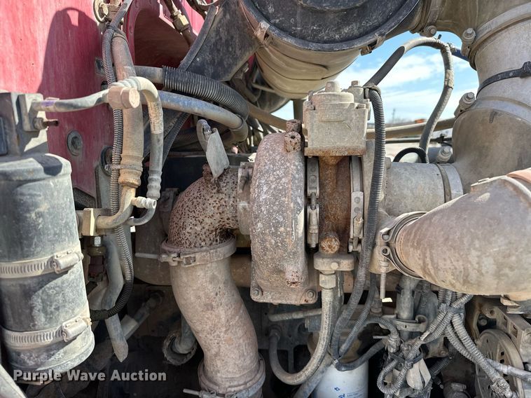 image for item DW5067 2014 Peterbilt 365 ready mix truck