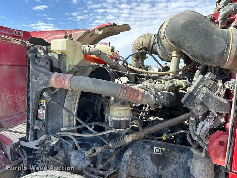 image for item DW5067 2014 Peterbilt 365 ready mix truck