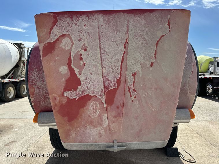 image for item DW5068 2013 Peterbilt 365 ready mix truck