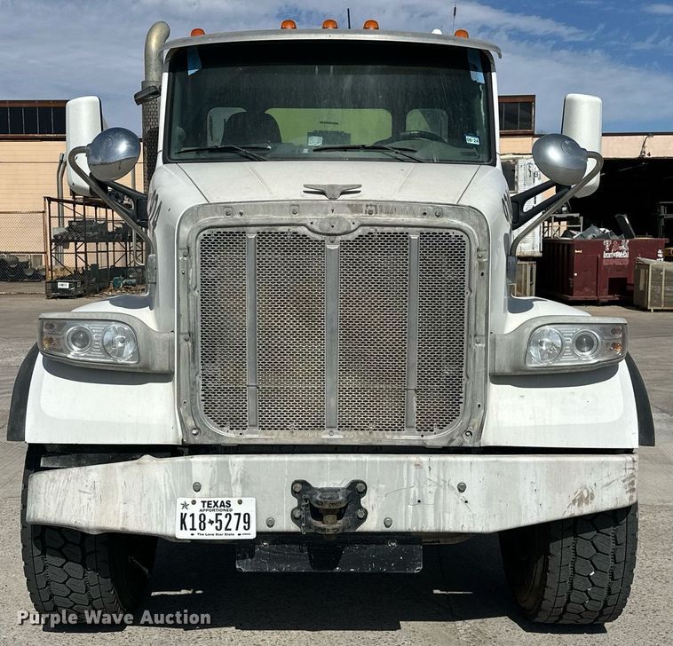 image for item DW5070 2017 Peterbilt 567 ready mix truck