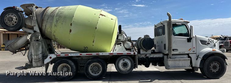 image for item DW5070 2017 Peterbilt 567 ready mix truck