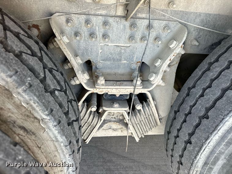 image for item DW5070 2017 Peterbilt 567 ready mix truck