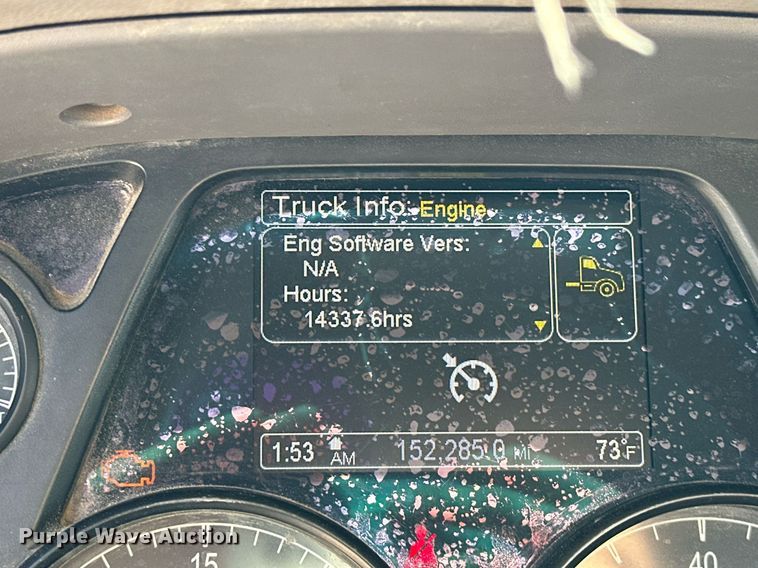 image for item DW5070 2017 Peterbilt 567 ready mix truck