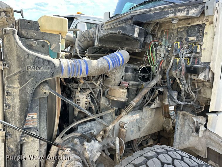 image for item DW5070 2017 Peterbilt 567 ready mix truck