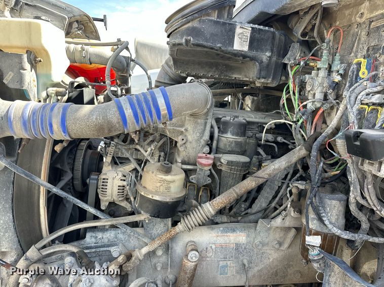 image for item DW5070 2017 Peterbilt 567 ready mix truck