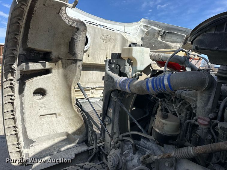 image for item DW5070 2017 Peterbilt 567 ready mix truck