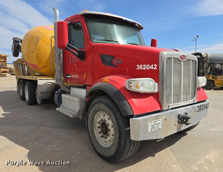 image for item DW5072 2016 Peterbilt 567 ready mix truck