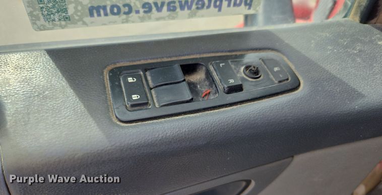 image for item DW5072 2016 Peterbilt 567 ready mix truck