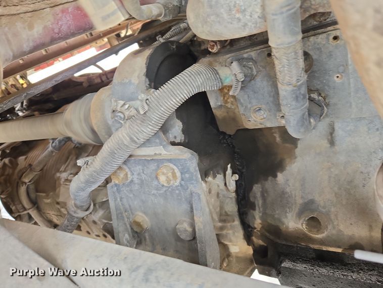 image for item DW5072 2016 Peterbilt 567 ready mix truck