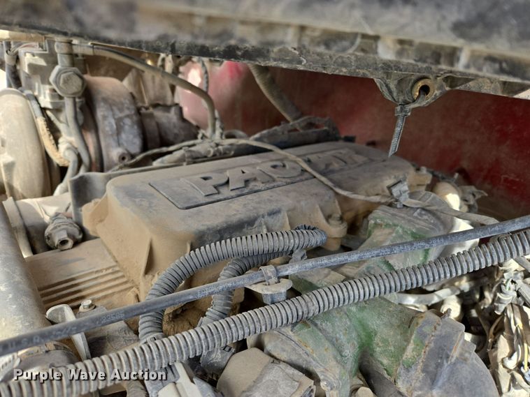 image for item DW5072 2016 Peterbilt 567 ready mix truck