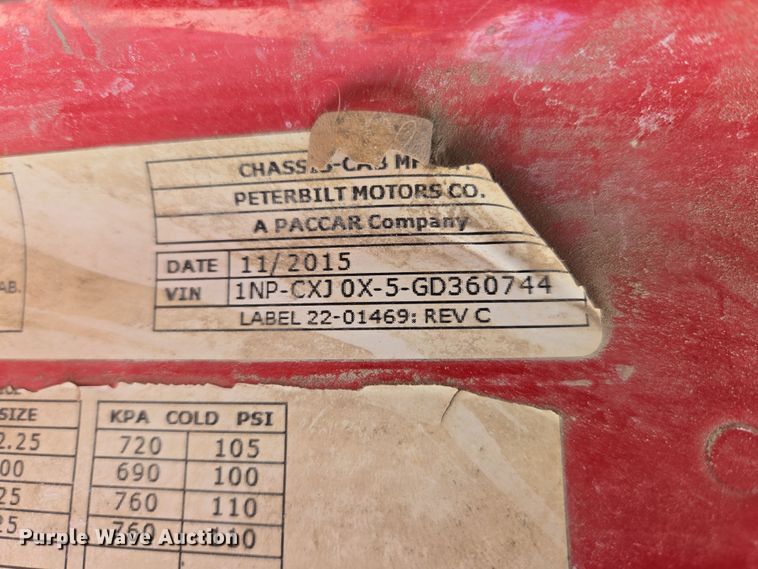 image for item DW5072 2016 Peterbilt 567 ready mix truck