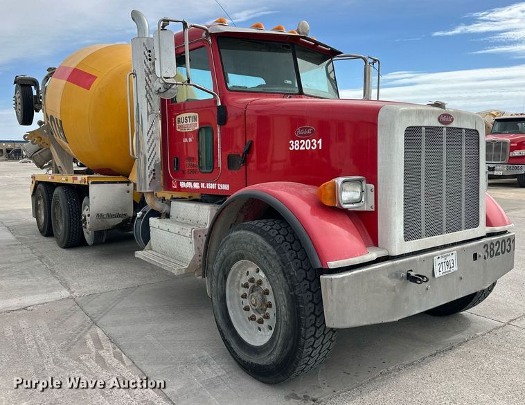 image for item DW5074 2014 Peterbilt 365 ready mix truck