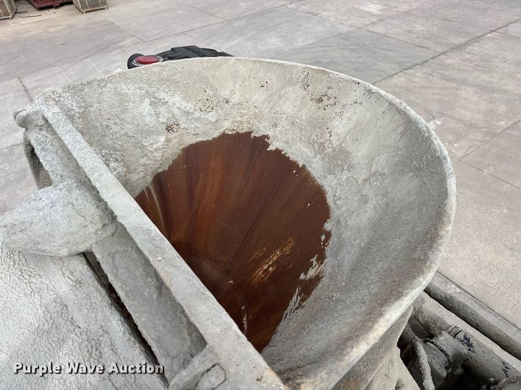 image for item DW5074 2014 Peterbilt 365 ready mix truck