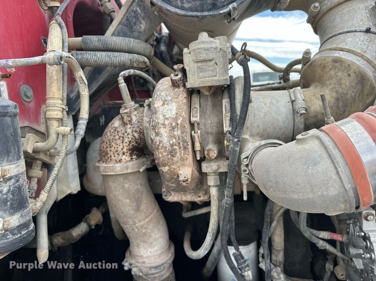 image for item DW5074 2014 Peterbilt 365 ready mix truck