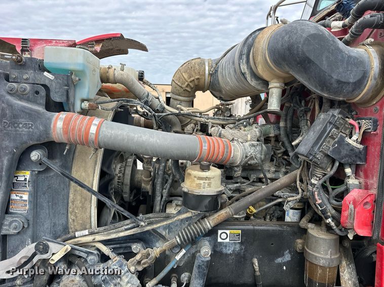 image for item DW5074 2014 Peterbilt 365 ready mix truck