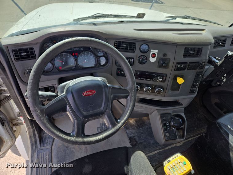 image for item DW5075 2017 Peterbilt 567 ready mix truck