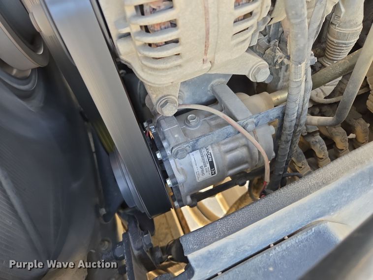 image for item DW5075 2017 Peterbilt 567 ready mix truck