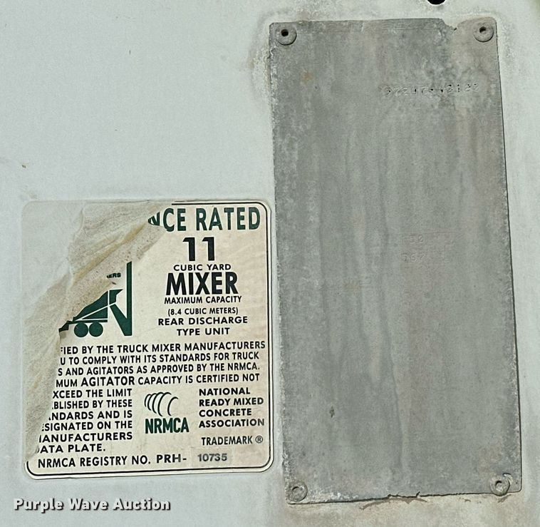 image for item DW5076 2018 Peterbilt 567 ready mix truck