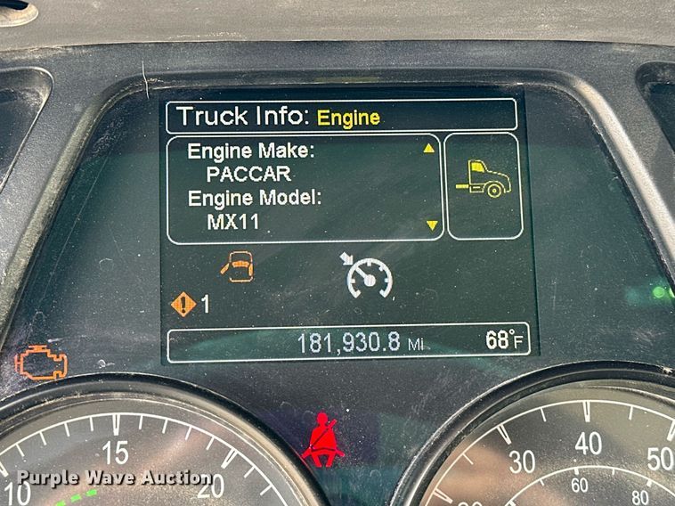 image for item DW5076 2018 Peterbilt 567 ready mix truck