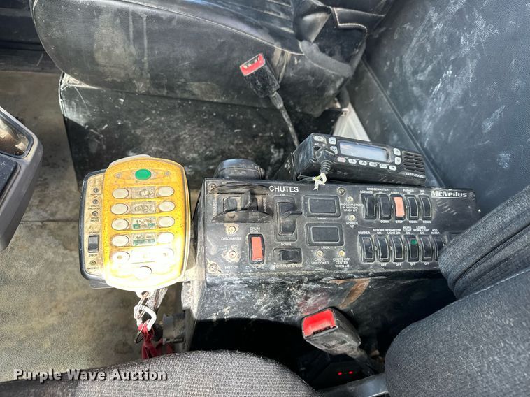 image for item DW5076 2018 Peterbilt 567 ready mix truck