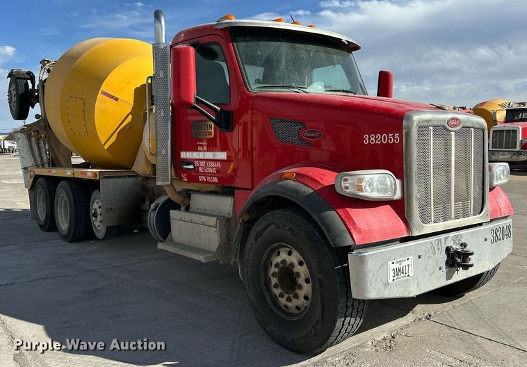 image for item DW5078 2017 Peterbilt 365 ready mix truck