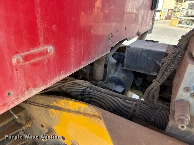 image for item DW5078 2017 Peterbilt 365 ready mix truck