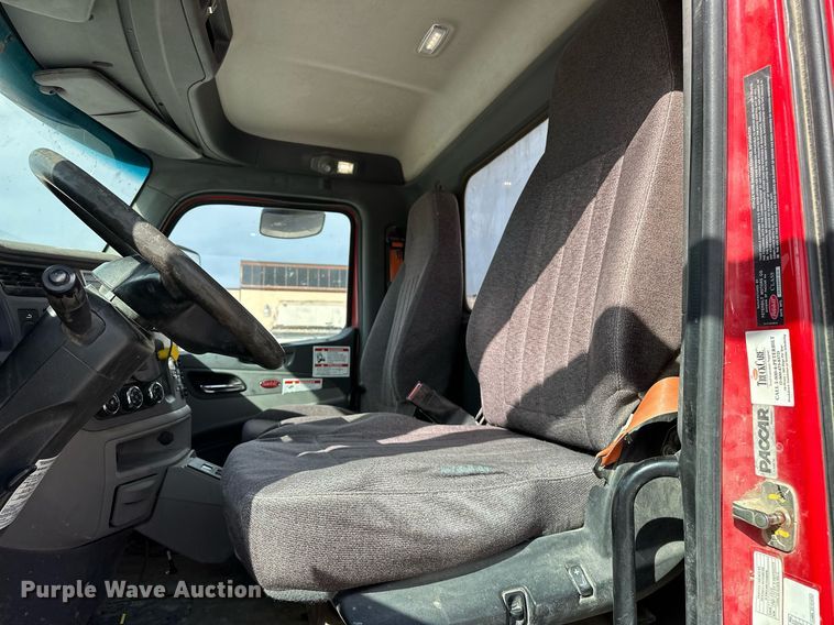 image for item DW5078 2017 Peterbilt 365 ready mix truck