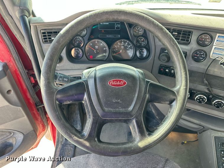 image for item DW5078 2017 Peterbilt 365 ready mix truck