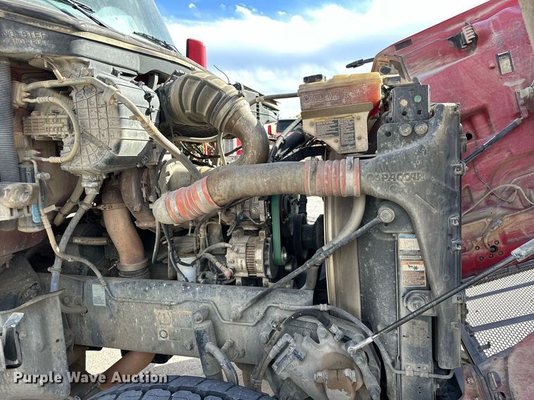 image for item DW5078 2017 Peterbilt 365 ready mix truck