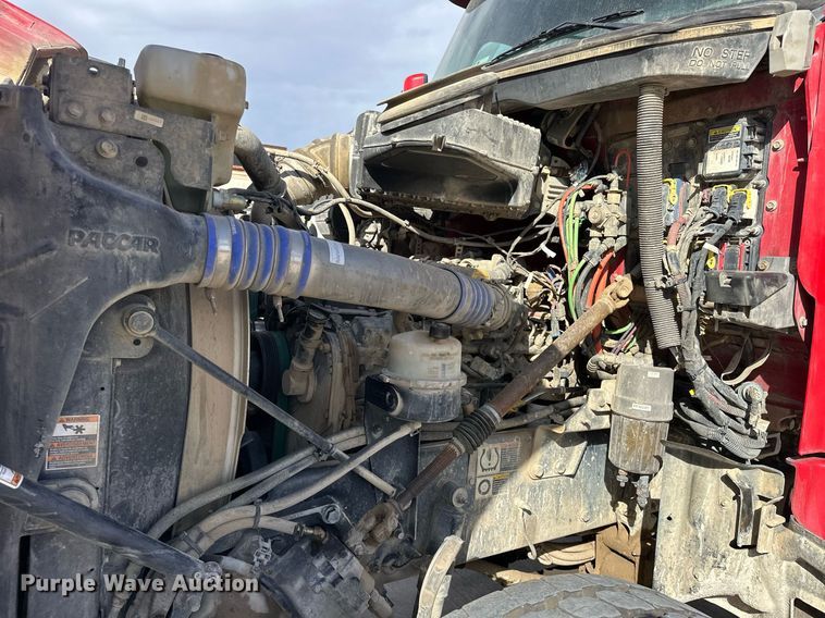 image for item DW5078 2017 Peterbilt 365 ready mix truck