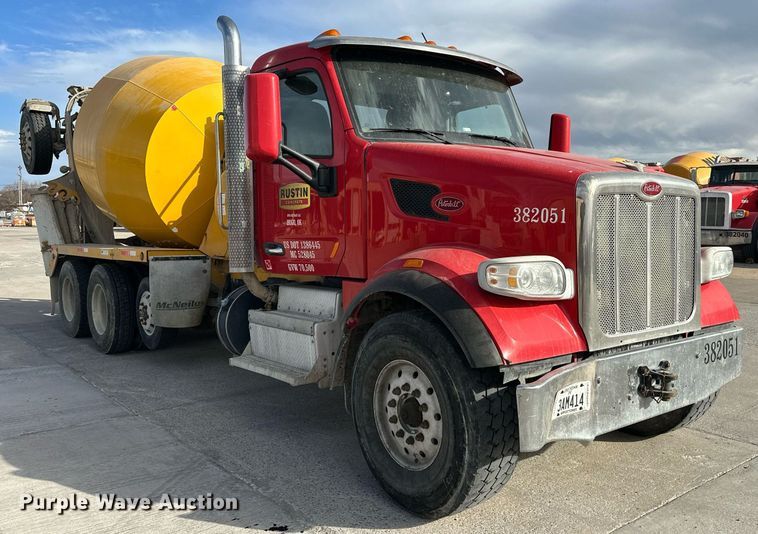 image for item DW5079 2017 Peterbilt 567 ready mix truck