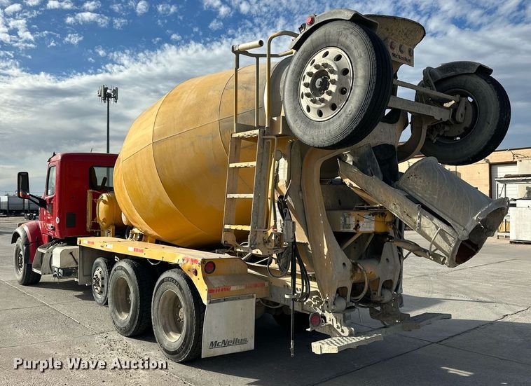 image for item DW5079 2017 Peterbilt 567 ready mix truck