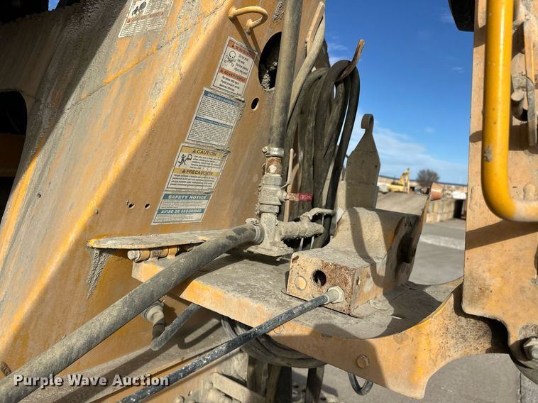 image for item DW5079 2017 Peterbilt 567 ready mix truck