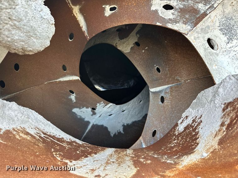 image for item DW5079 2017 Peterbilt 567 ready mix truck