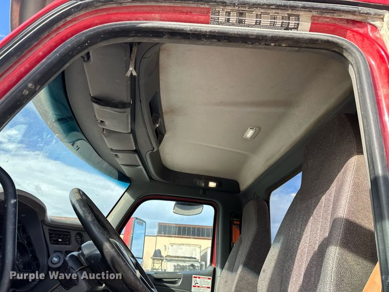 image for item DW5079 2017 Peterbilt 567 ready mix truck