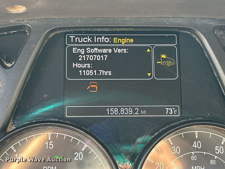 image for item DW5079 2017 Peterbilt 567 ready mix truck