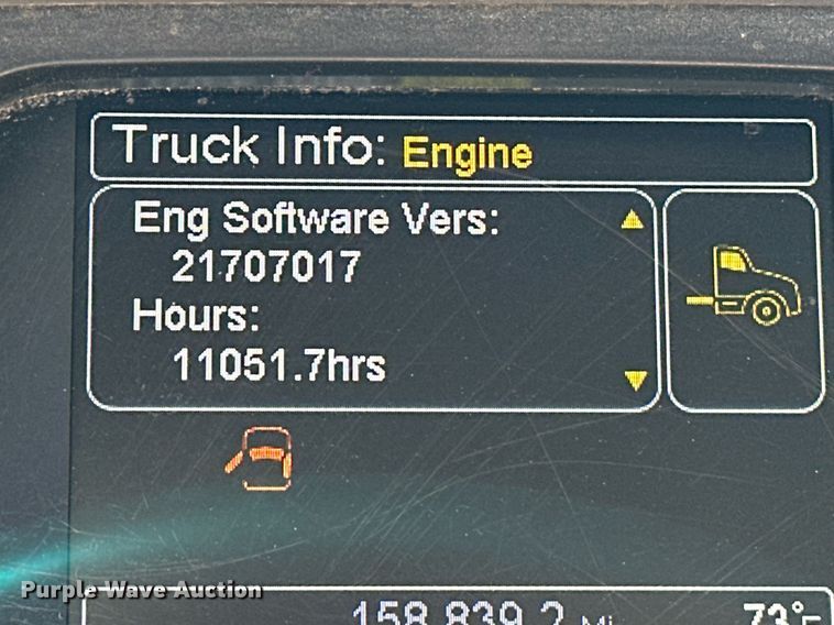 image for item DW5079 2017 Peterbilt 567 ready mix truck