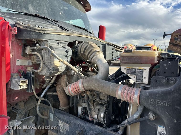 image for item DW5079 2017 Peterbilt 567 ready mix truck