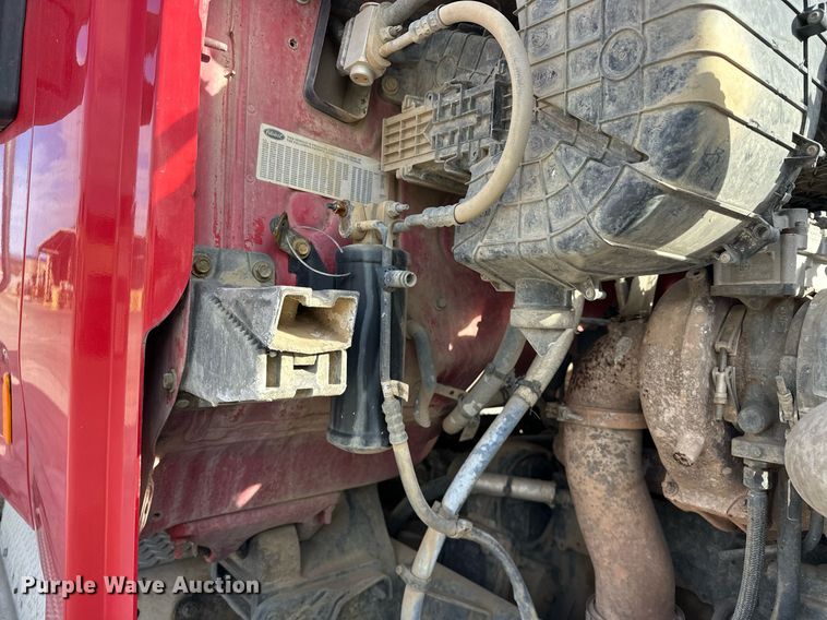 image for item DW5079 2017 Peterbilt 567 ready mix truck