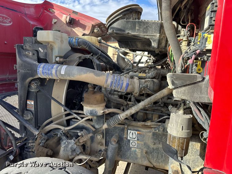 image for item DW5079 2017 Peterbilt 567 ready mix truck