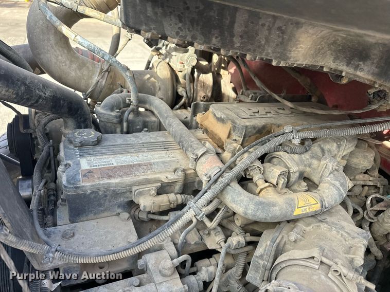 image for item DW5079 2017 Peterbilt 567 ready mix truck