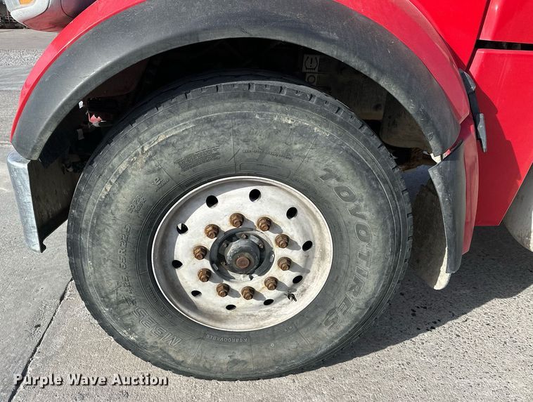 image for item DW5079 2017 Peterbilt 567 ready mix truck