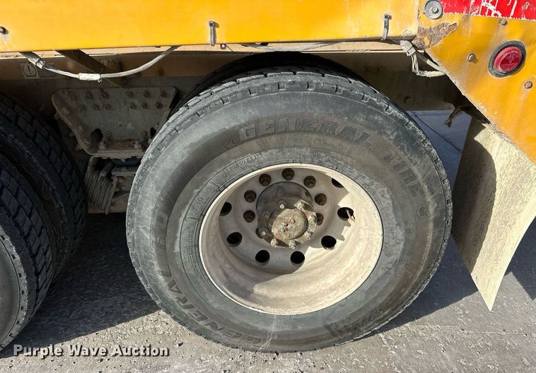 image for item DW5079 2017 Peterbilt 567 ready mix truck