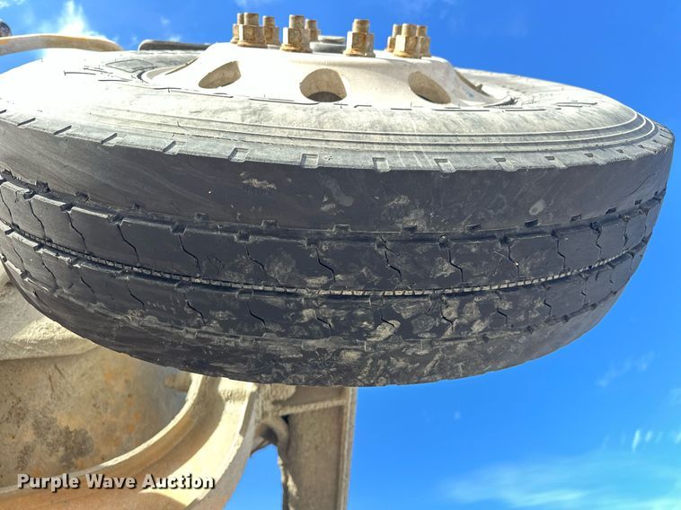 image for item DW5079 2017 Peterbilt 567 ready mix truck