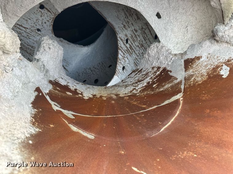 image for item DW5081 2014 Peterbilt 365 ready mix truck