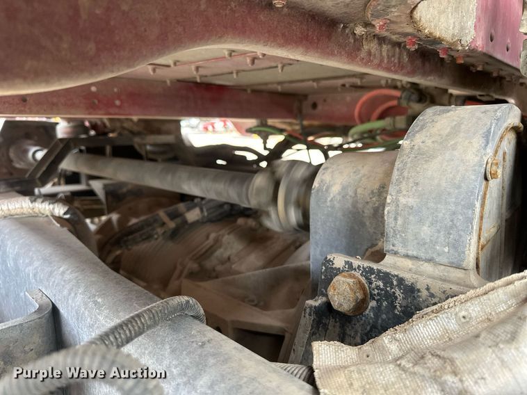 image for item DW5081 2014 Peterbilt 365 ready mix truck